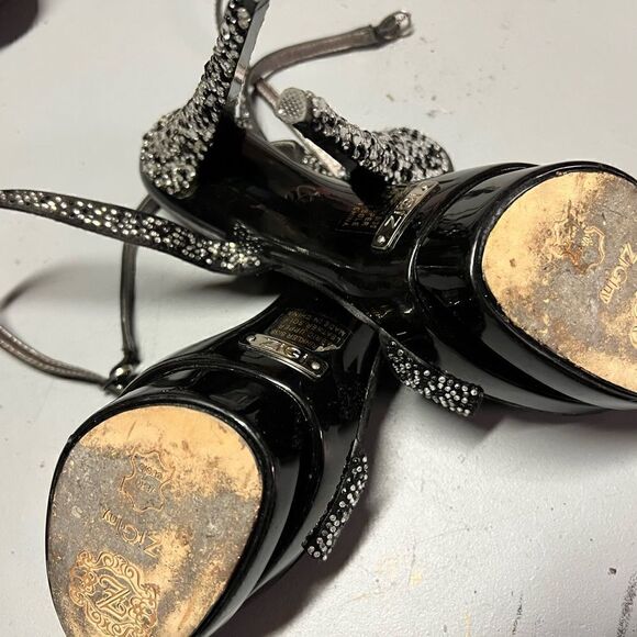 Size 8 ZIGIny’s Black Label Rhinestone Platforms - Picture 2 of 4